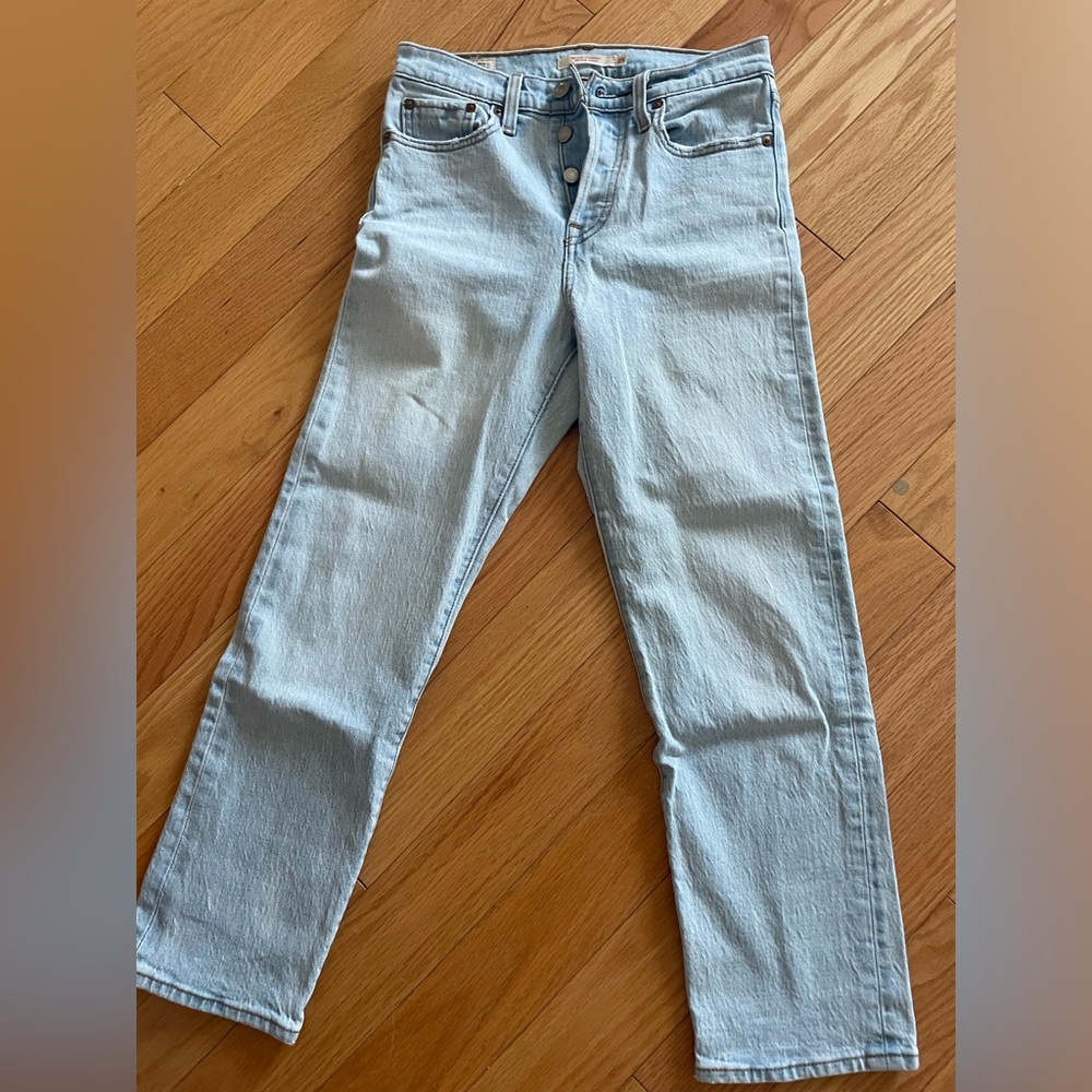 Levis jeans light washed blue